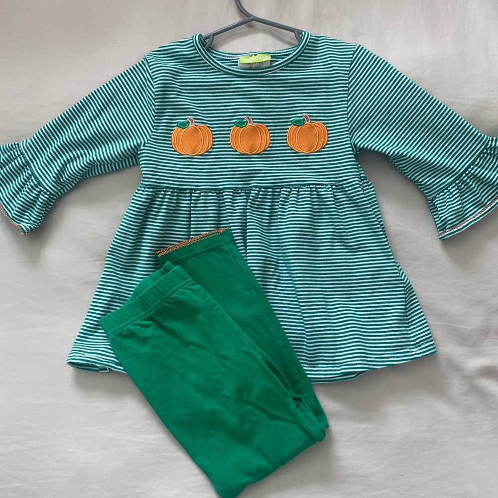 Adorable green and white striped pumpkin outfit
